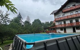 Kolos House